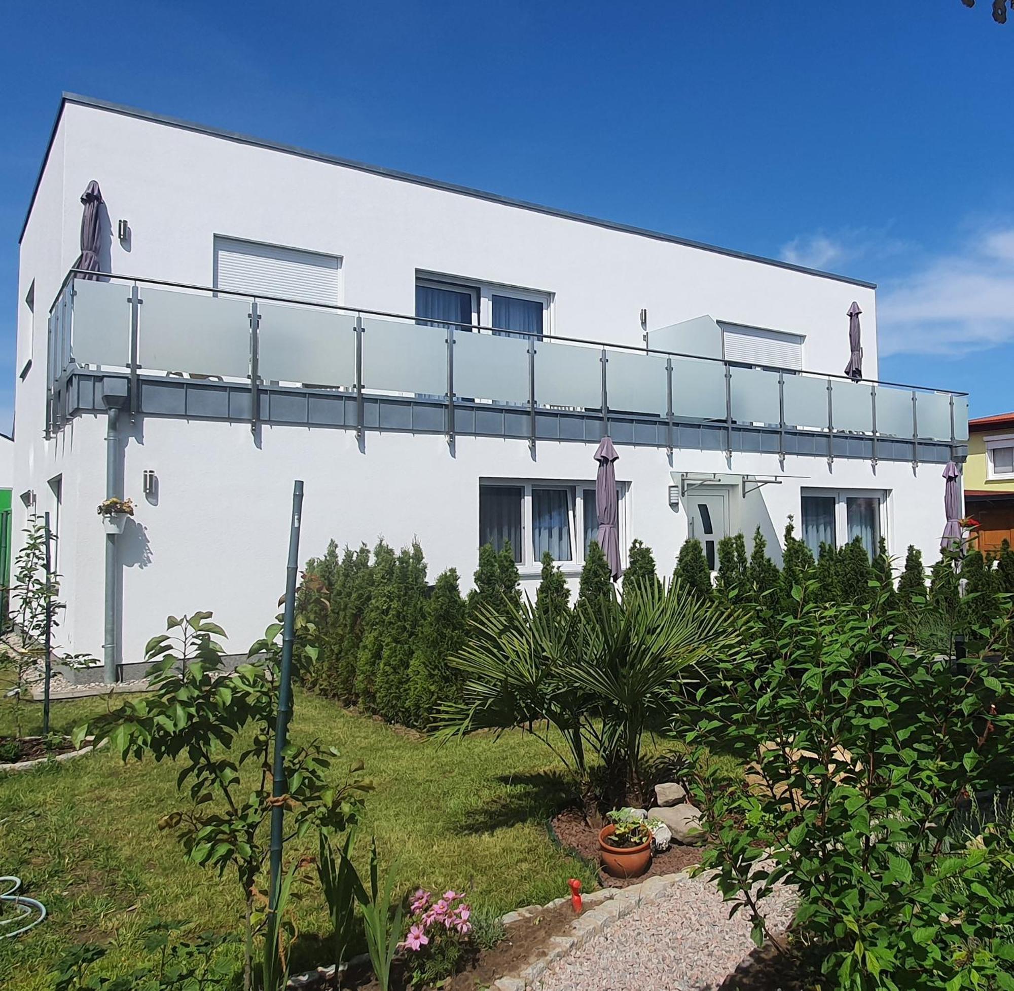 Ferienwohnungen "Godewind", Appartements Mit Balkon Oder Terrasse Zinnowitz Bagian luar foto